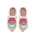 Chaussons de Noël crème à père Noël brodé au bonnet rose Bochausson