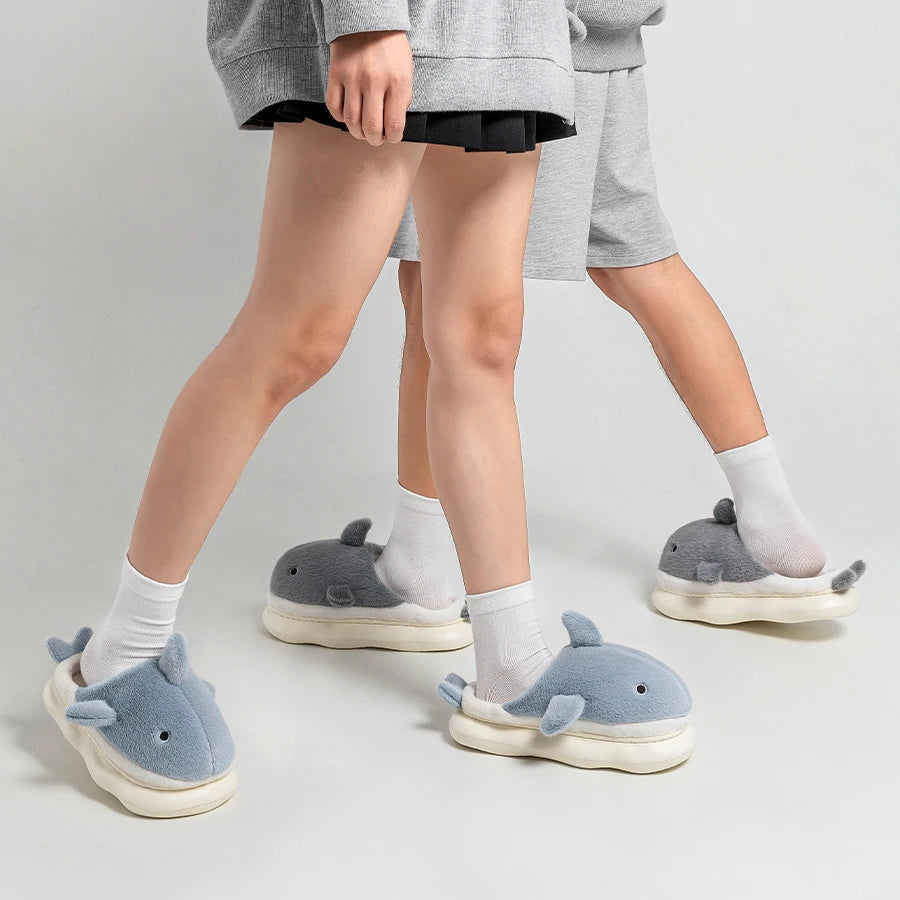 chaussons pantoufles requin gris bleu homme femme rigolos moderne stylé