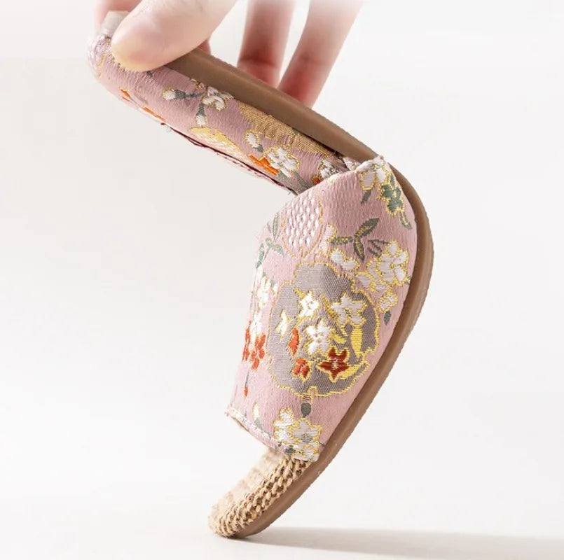 Claquettes Japonaises Bochausson vue de profil