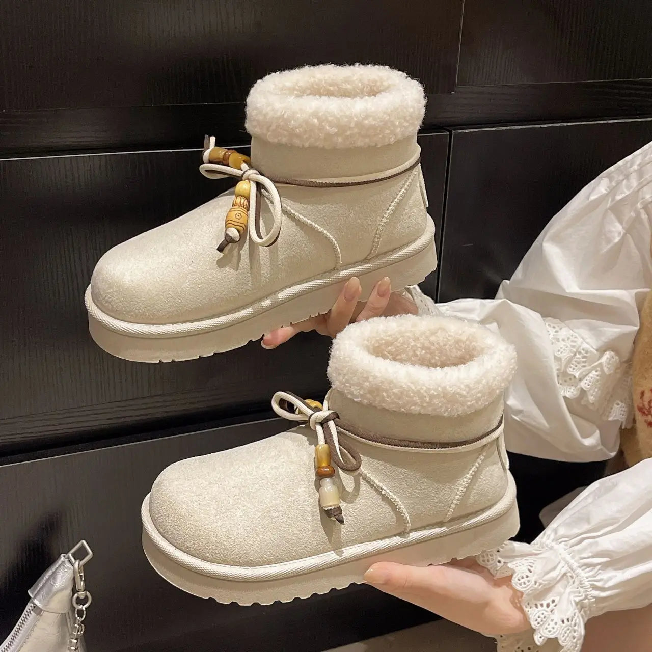 Chaussons Chauds Suedine et Perles