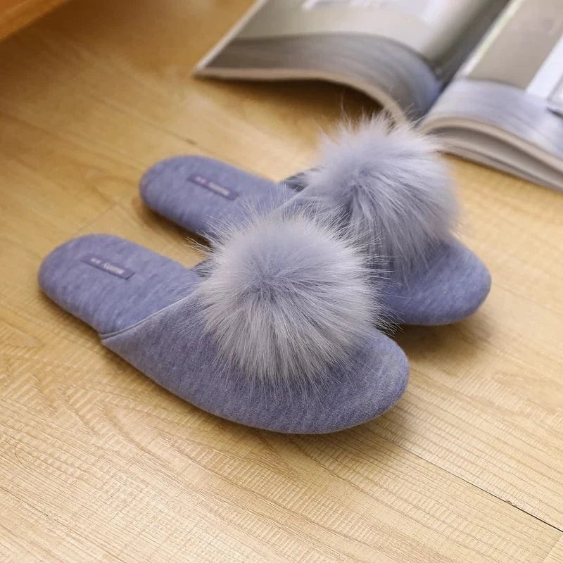 Chaussons avec Pompons en Fourrure