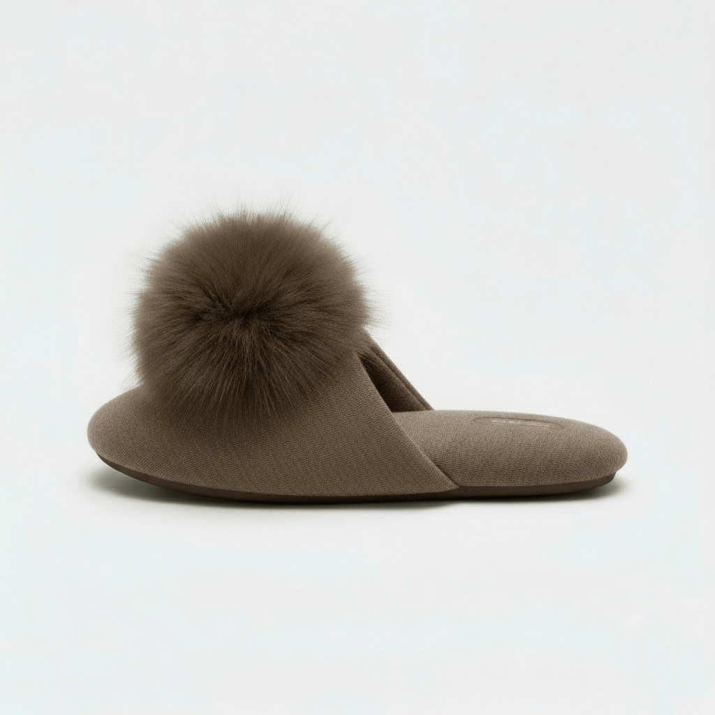 Chaussons avec Pompons en Fourrure Marron / 37