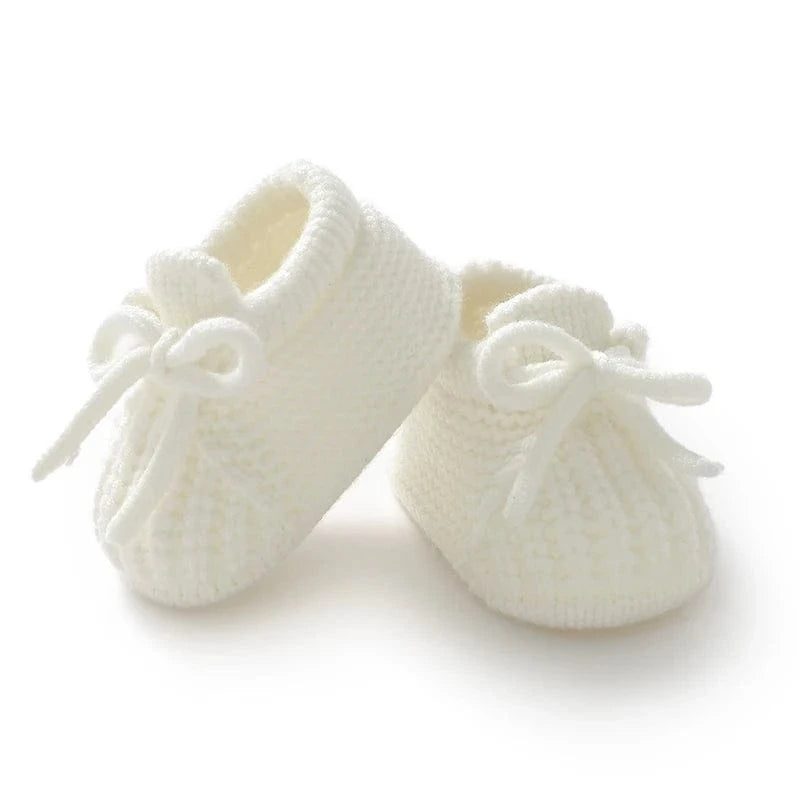 Chaussons de Naissance en Laine pour Bébé Blanc / 0-3 mois ( 9 cm )