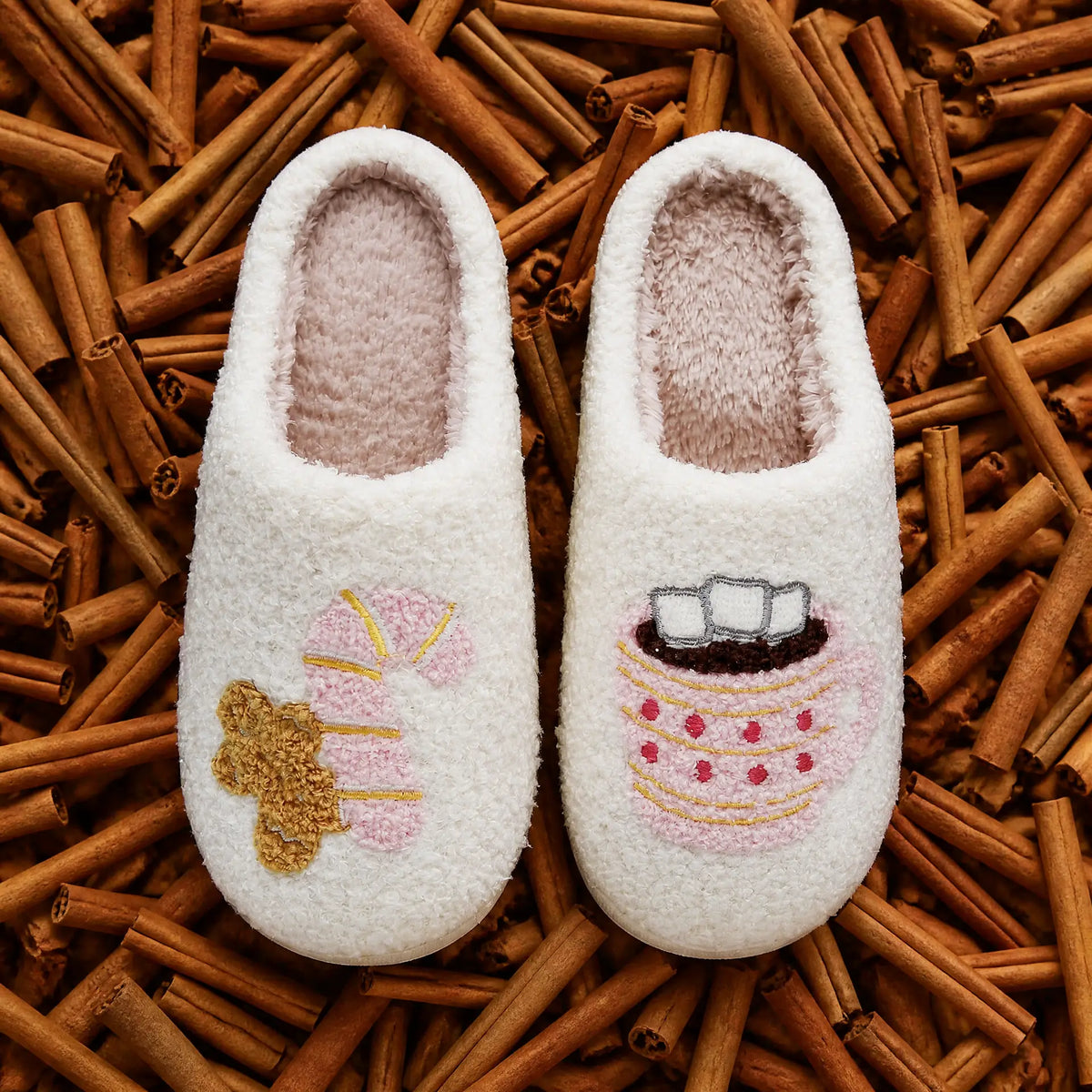 Chaussons de Noël Chocolat Chaud Bochausson mise en scène