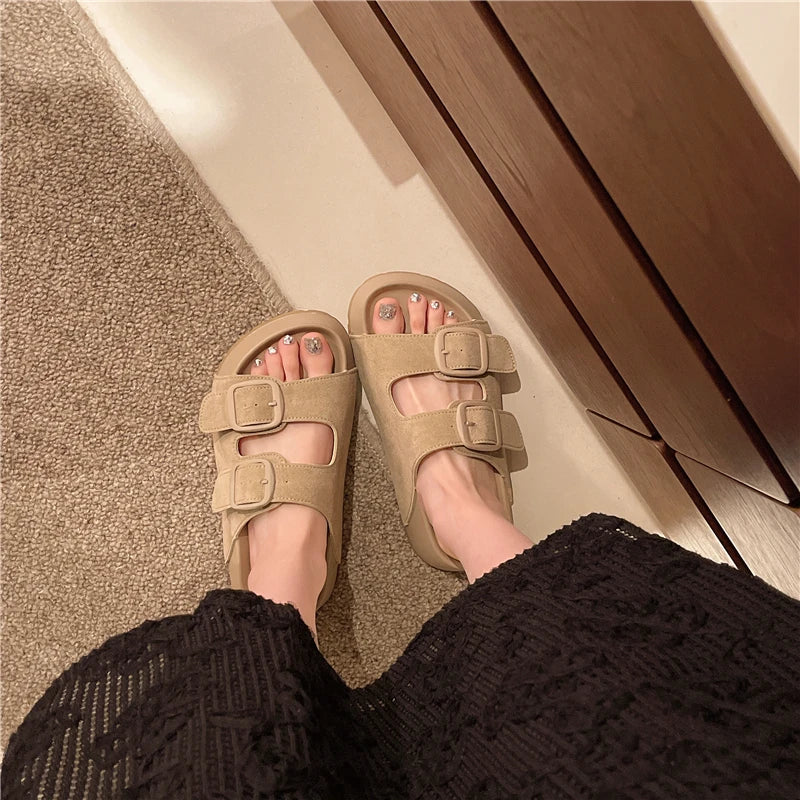 Chaussons femme été sandales Bochausson vue de face