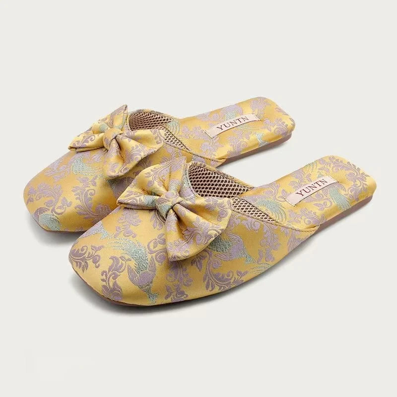 Chaussons femme mules à noeud Bochausson vue portee