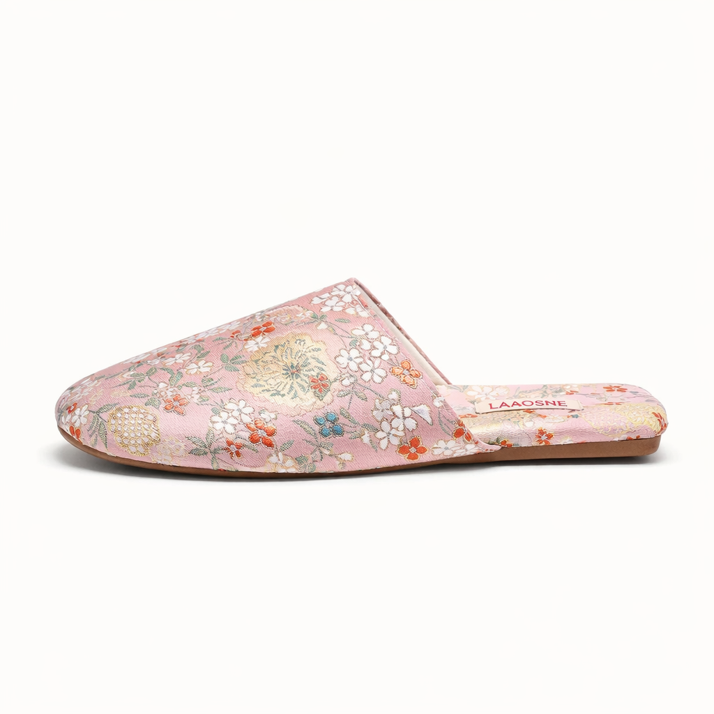 Chaussons femme mules brodées Bochausson vue de face
