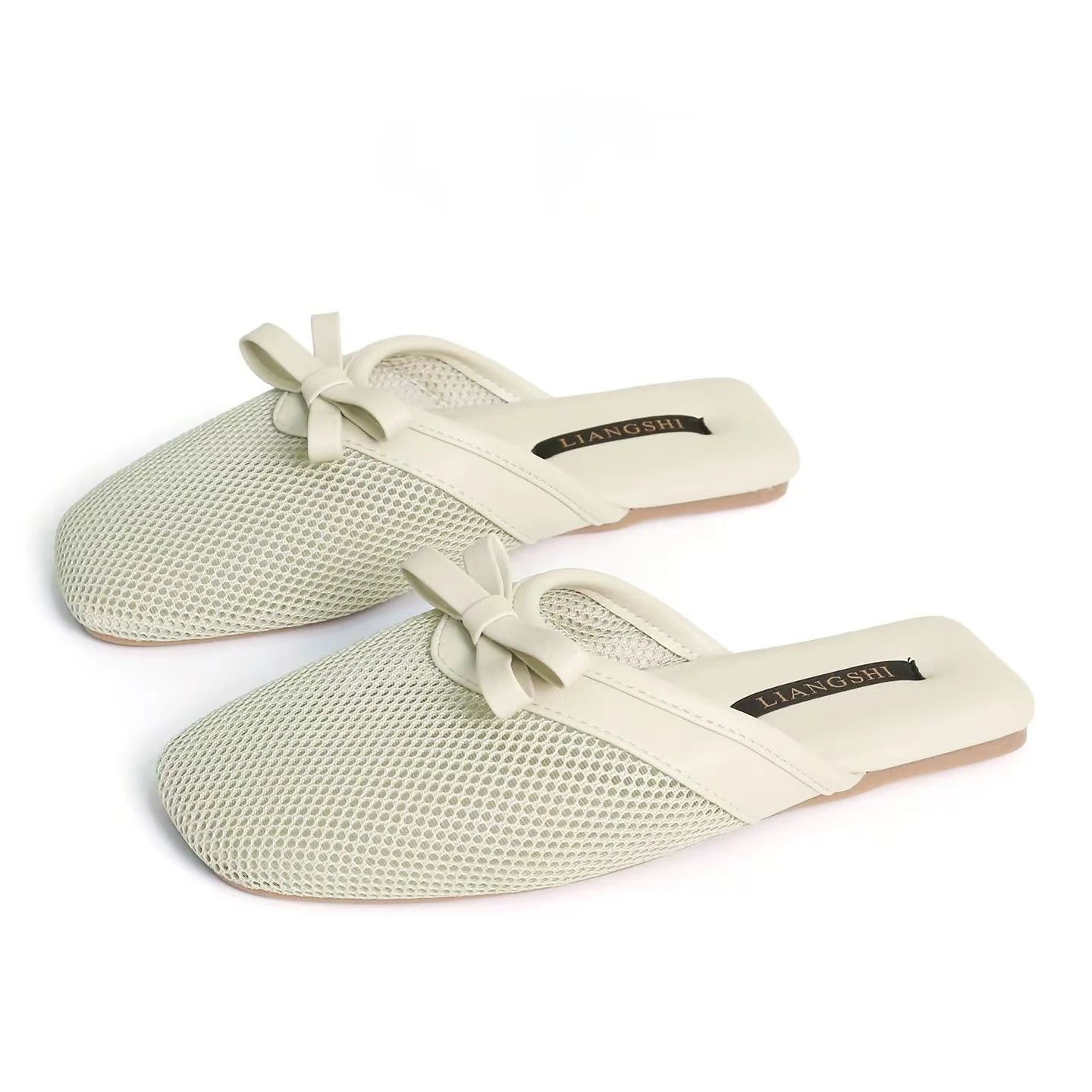 Chaussons femme mules en mesh Bochausson mise en scene