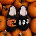 Chaussons Halloween Citrouille Bochausson mise en scène