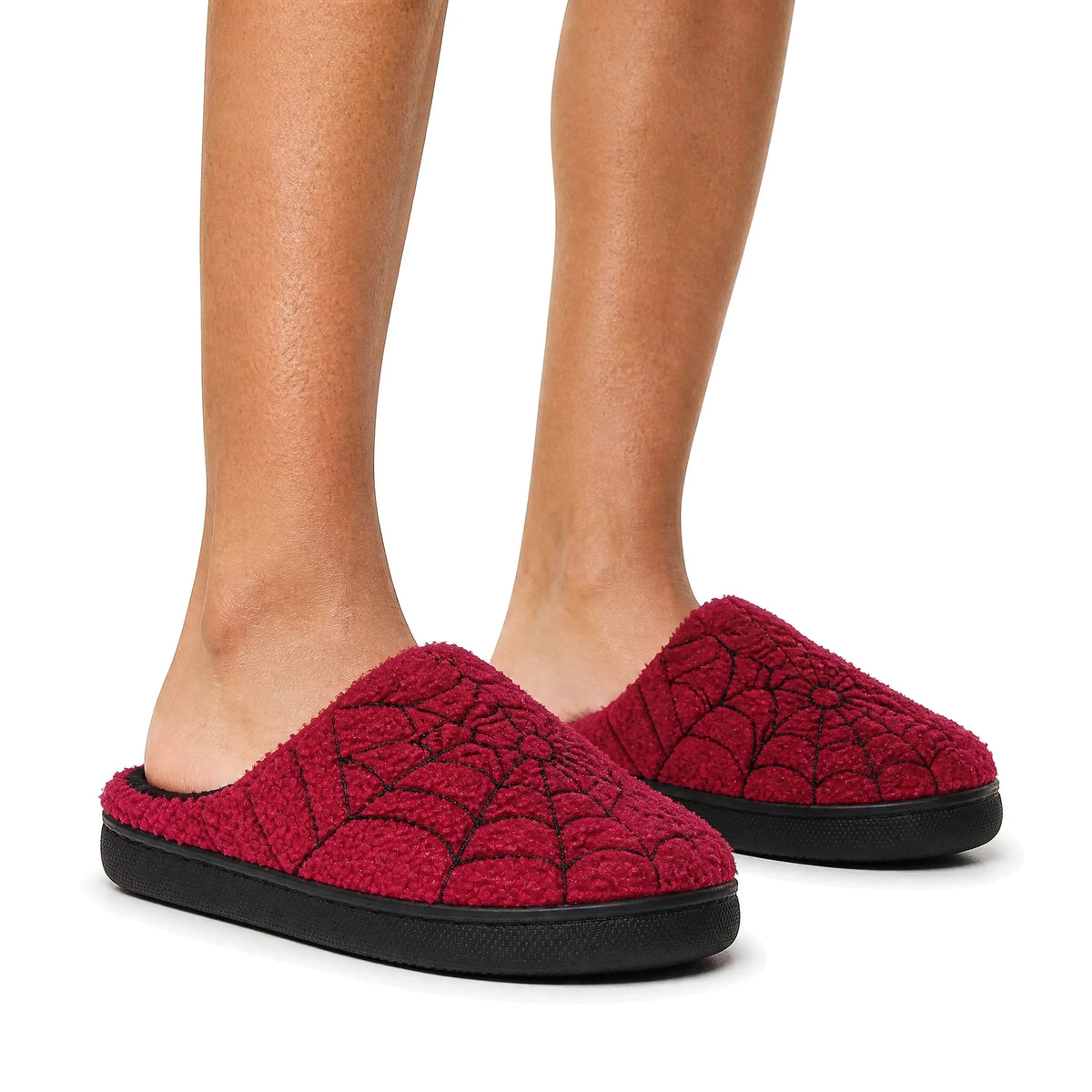 Chaussons Halloween Toile d'Araignée Bochausson porté aux pieds, femme
