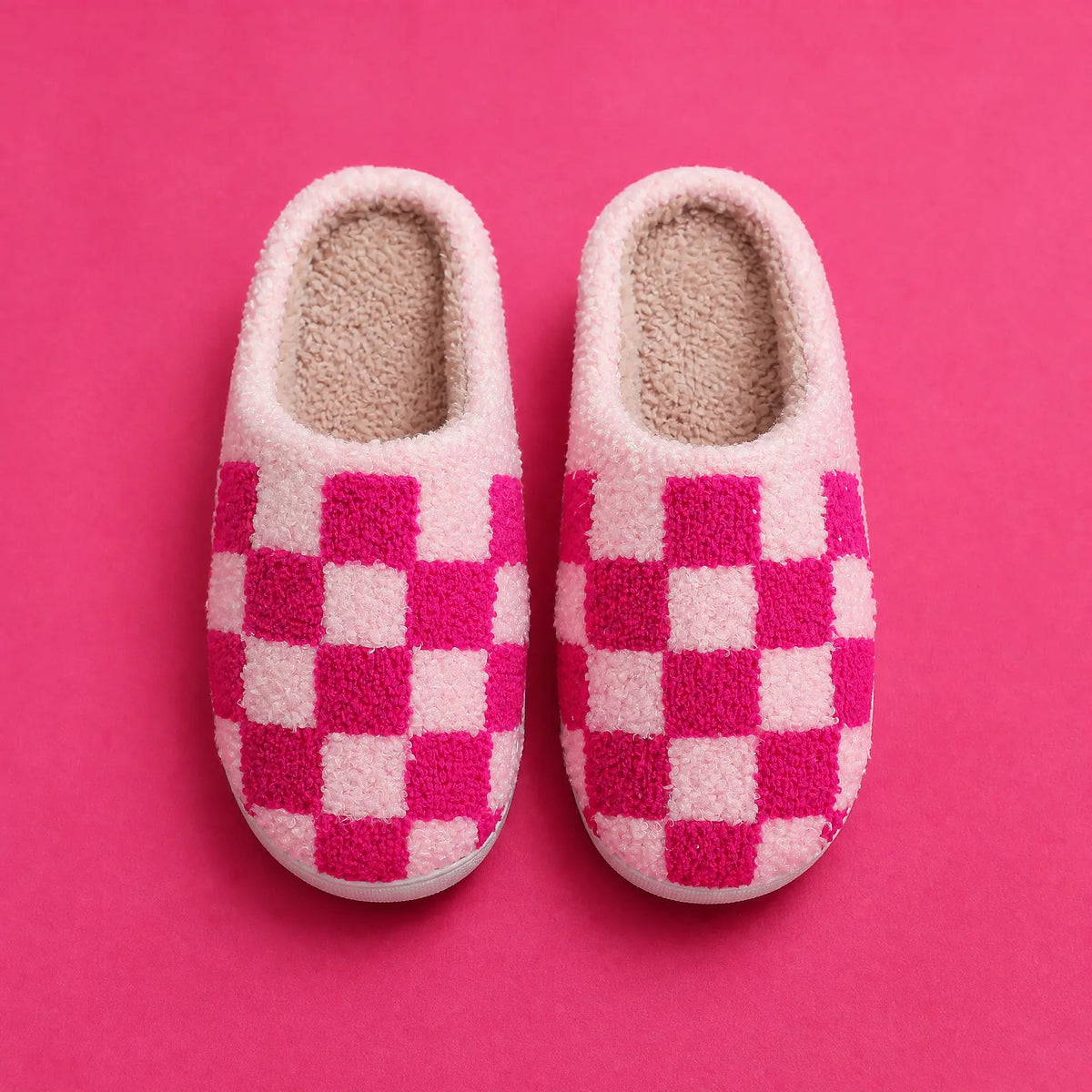 Chaussons Moumoute Damier Bochausson mise en scène