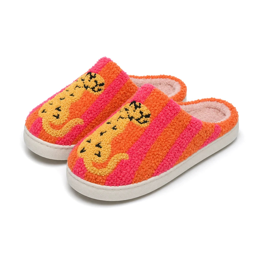 Chaussons Moumoute Léopard Bochausson vue trois-quarts de la paire