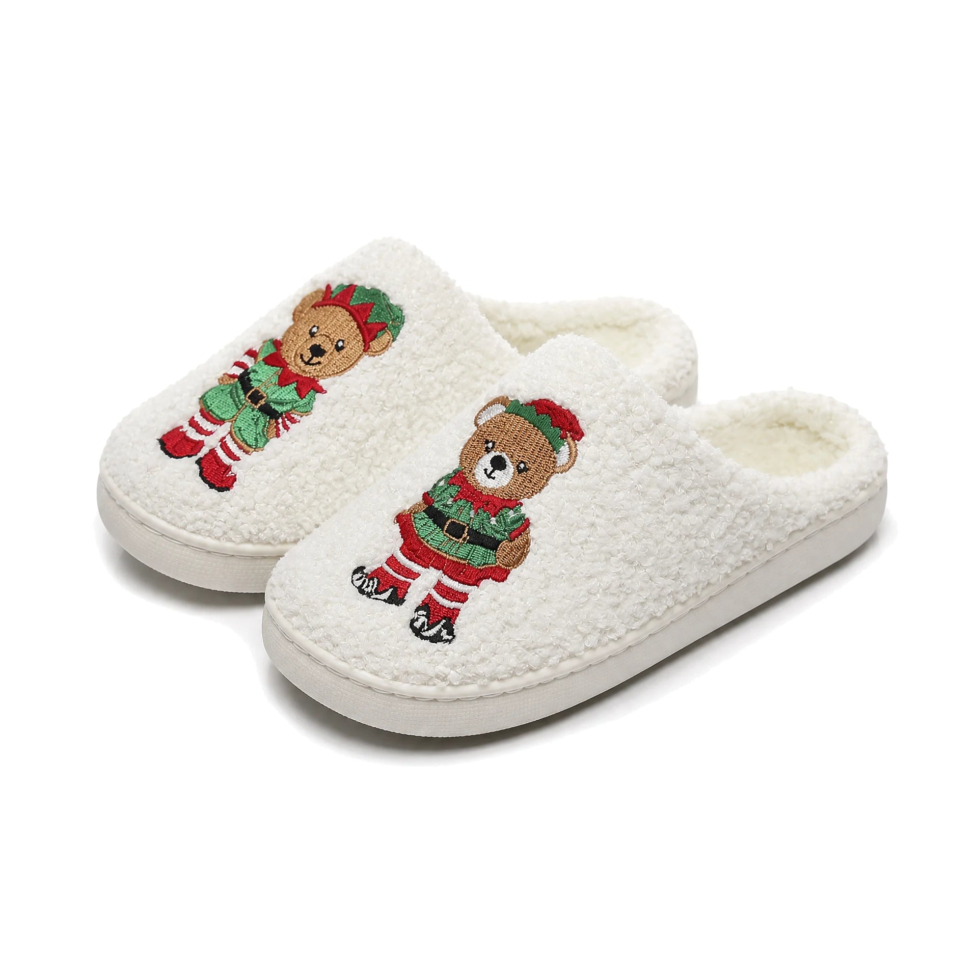 Chaussons Moumoute Ours de Noël Bochausson vue trois-quarts de la paire