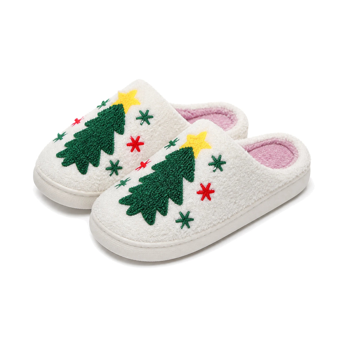 Chaussons Moumoute Sapin de Noël Bochausson vue trois-quarts de la paire