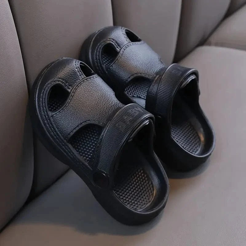 Chaussons Ouverts pour Enfants Noir / 19-20
