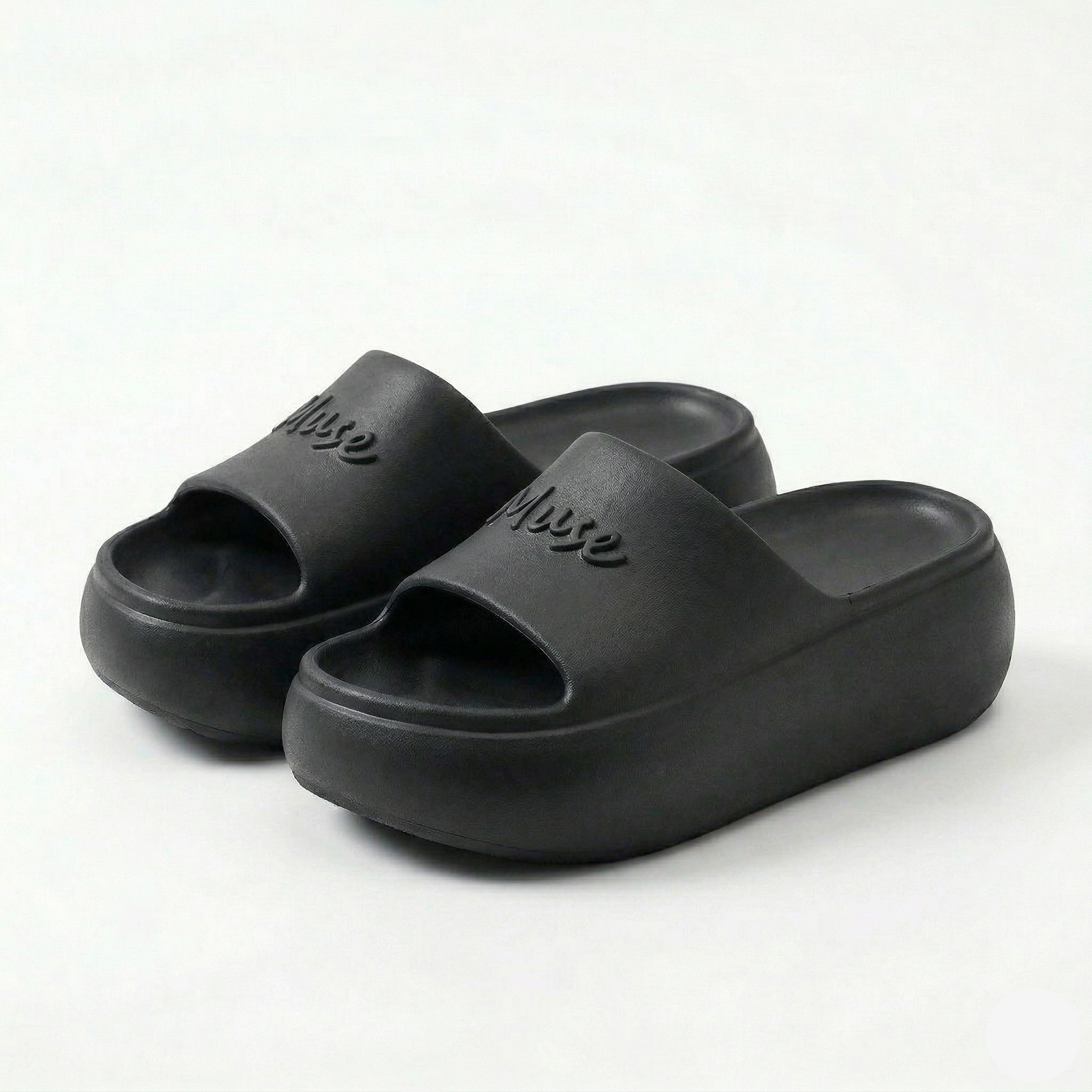 Claquettes Compensées Été Bochausson mise en scene