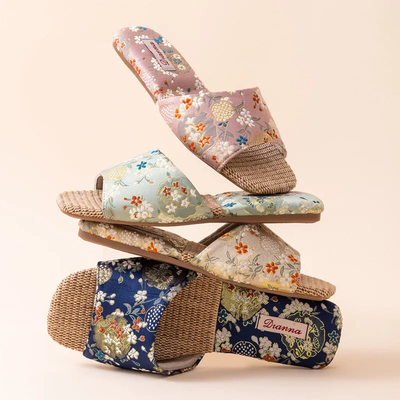 Claquettes Japonaises Bochausson vue complete