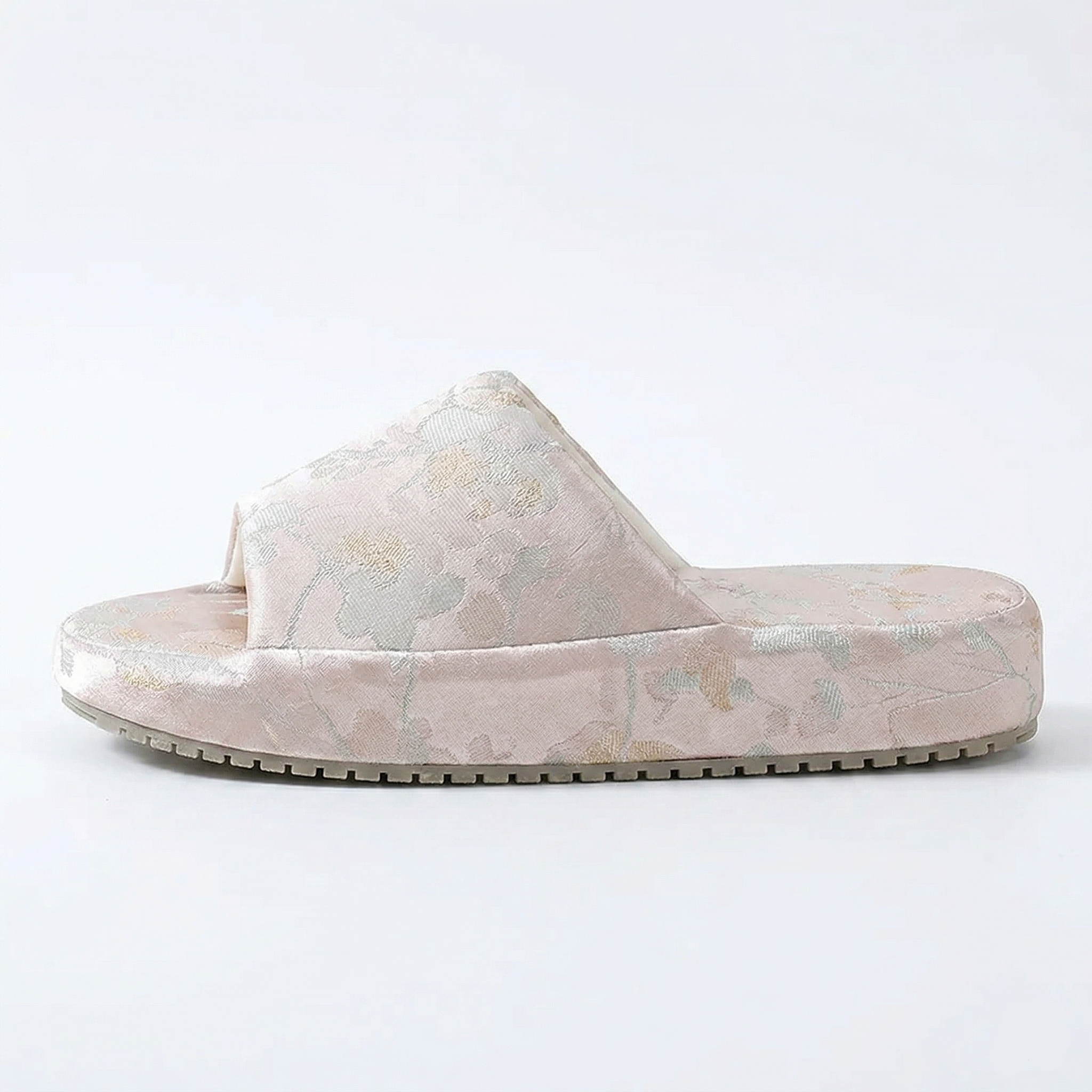 Claquettes Japonaises Bochausson vue portee