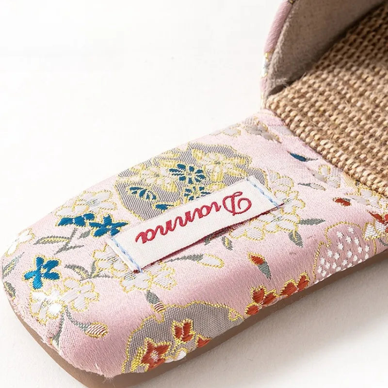 Claquettes Japonaises Bochausson vue portee