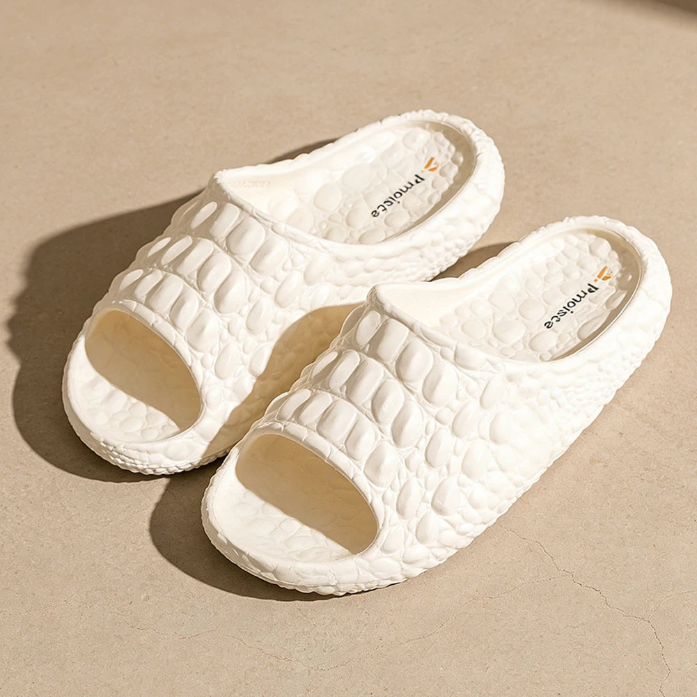 Claquettes Plastique Confortables Bochausson vue de cote