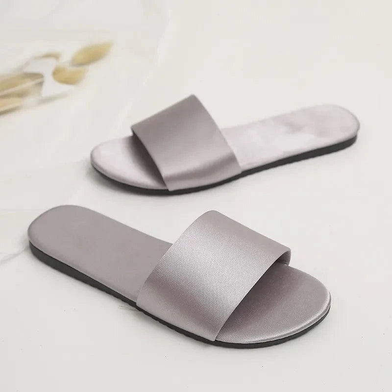 Mules en Satin pour Femme Gris clair / 34-35