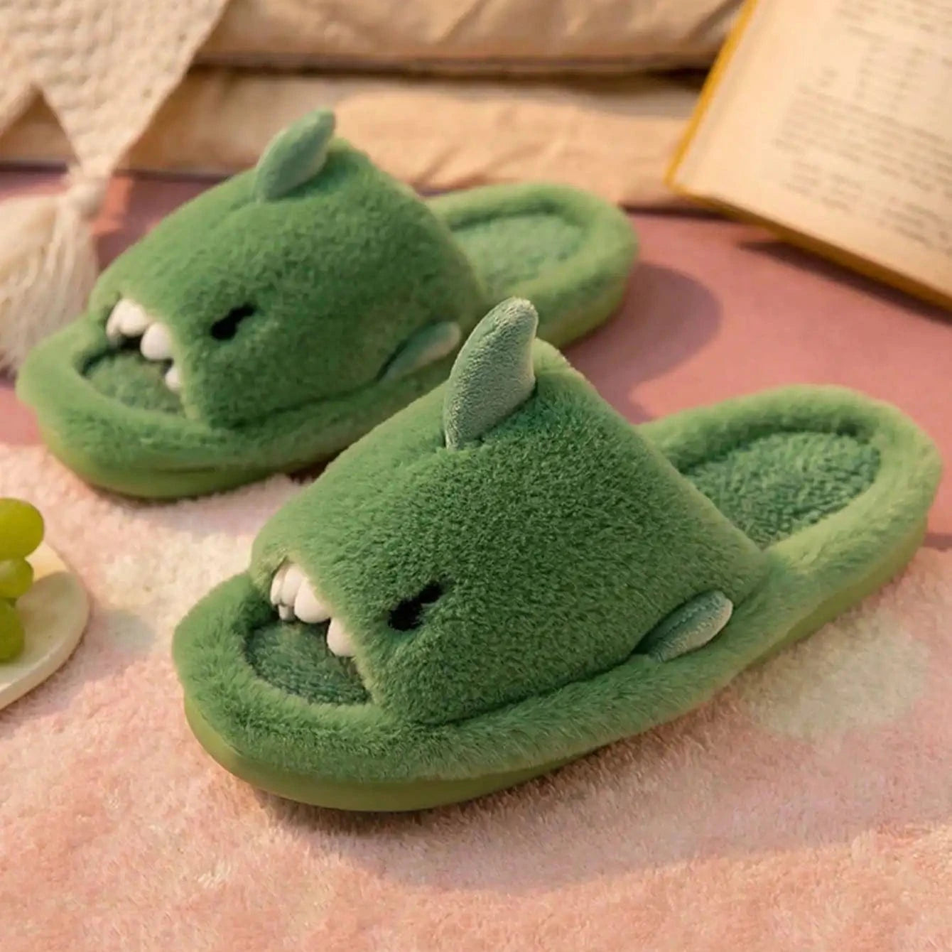 Pantoufles Requin Vert / 35-36