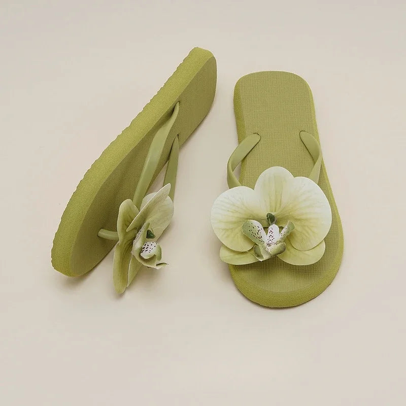 Tongs Orchidee Bochausson vue portee